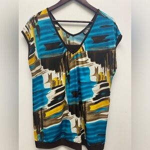 4 for $25 💜 Double Take Graphic Blue Black Cap Sleeve Relaxed Blouse Size 1x